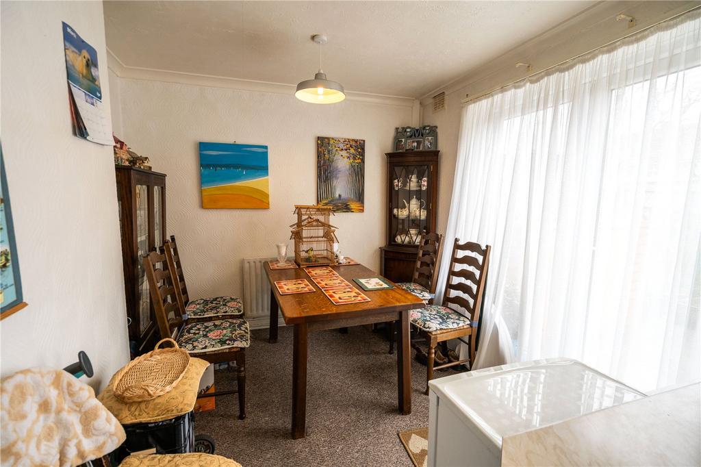 Kitchen Diner (3)
