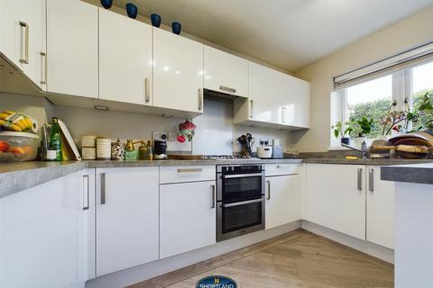 undefined, Lyndale Close, Coventry CV5