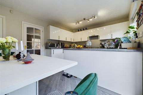 undefined, Lyndale Close, Coventry CV5