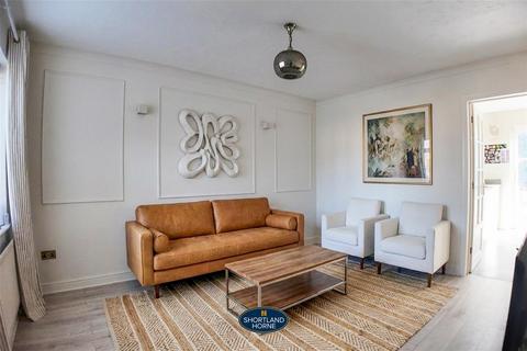 undefined, Lyndale Close, Coventry CV5