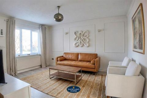 undefined, Lyndale Close, Coventry CV5