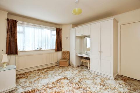 4 bedroom bungalow for sale, Barchester Way, Tonbridge, Kent, TN10