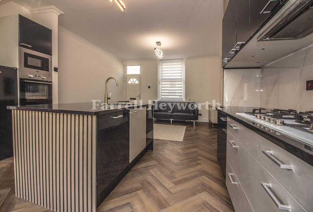 Kitchen d