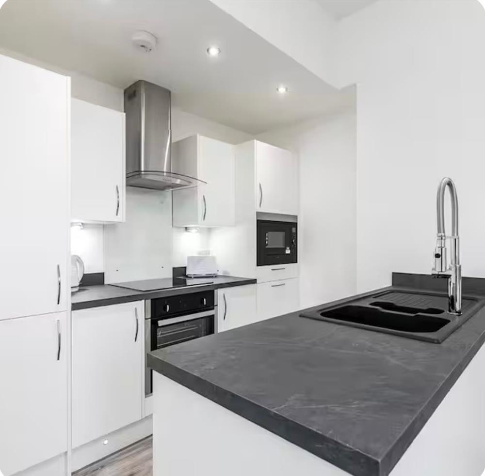 Kitchen 2