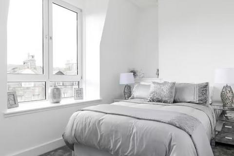 2 bedroom flat to rent, Union Grove, Top Floor, Aberdeen, AB10