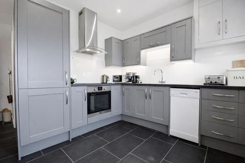 undefined, 1 Brynhudfa, Clynnog Fawr