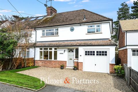 4 bedroom semi-detached house for sale, Mayfield Road, Chelmsford CM1