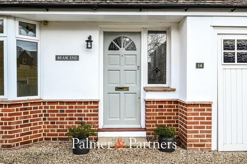 4 bedroom semi-detached house for sale, Mayfield Road, Chelmsford CM1