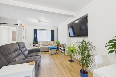 3 bedroom terraced house for sale, Harbour Way, Pembroke Dock, SA72