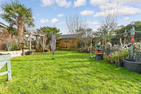 undefined, Orchard Glade, Headcorn TN27