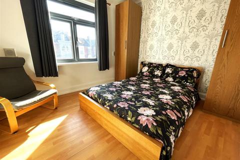 1 bedroom house for sale, London Road, Portsmouth