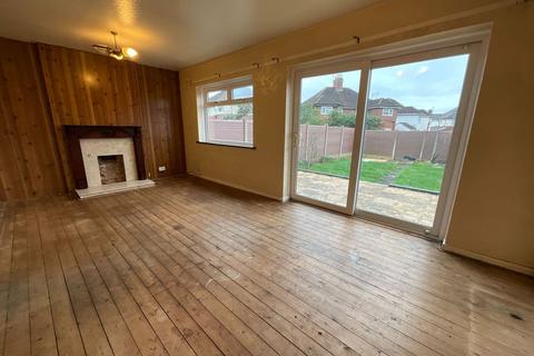 3 bedroom semi-detached house for sale, Oaklea Drive, Cradley Heath B64
