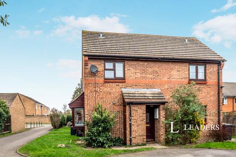 undefined, Crediton Close, Bedford, Bedfordshire, MK40