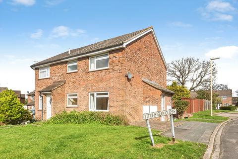 undefined, Titchfield Close, Tadley, Hampshire, RG26
