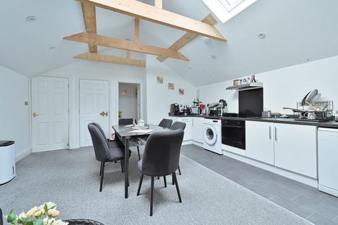 1 bedroom property to rent, St. Albans Road, Watford, WD17
