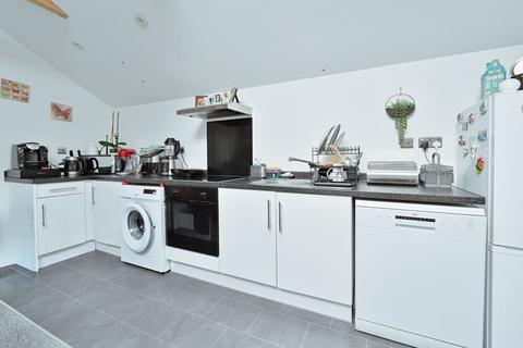1 bedroom property to rent, St. Albans Road, Watford, WD17