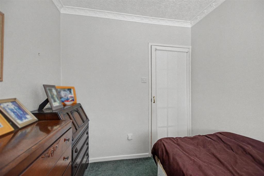 Bedroom 2 2.jpeg