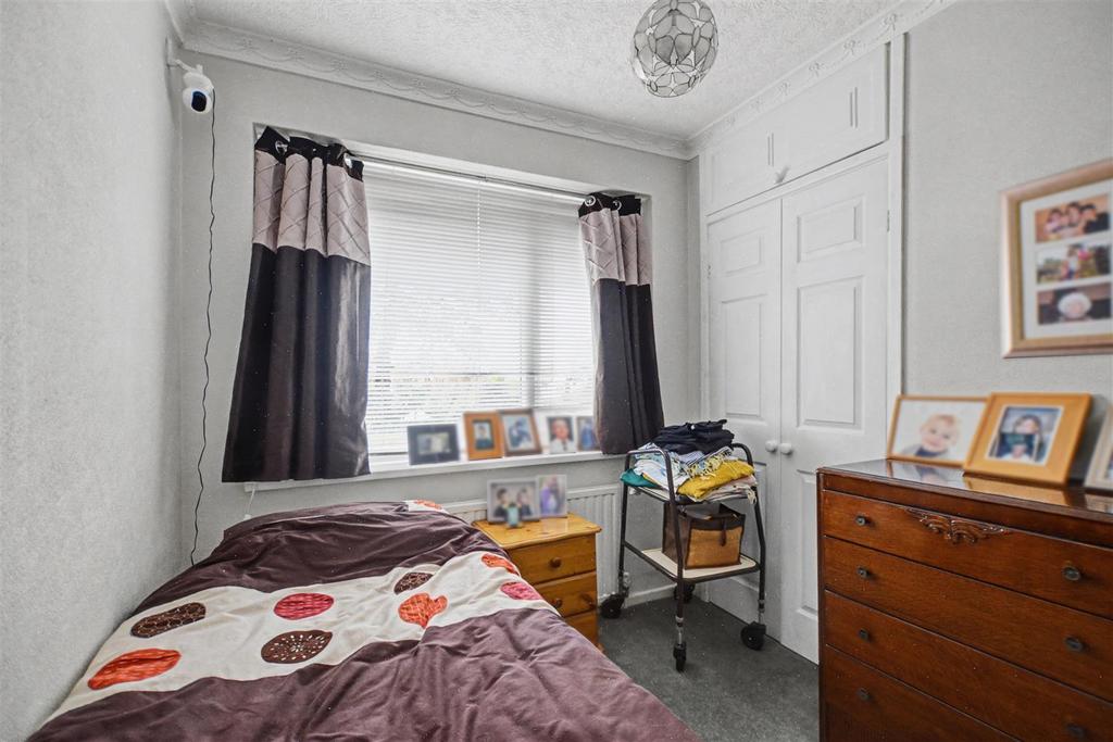 Bedroom 2 1.jpeg