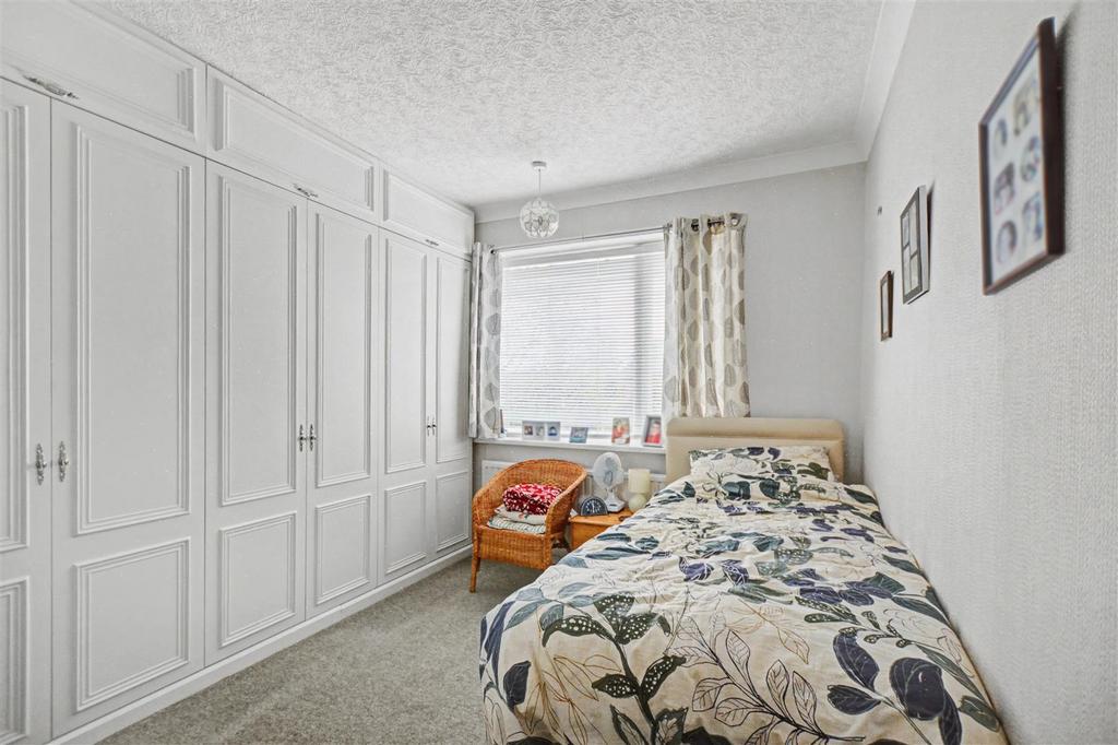 Bedroom 1 1.jpeg