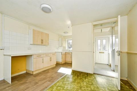 3 bedroom terraced house for sale, Kennedy Drive, Swindon