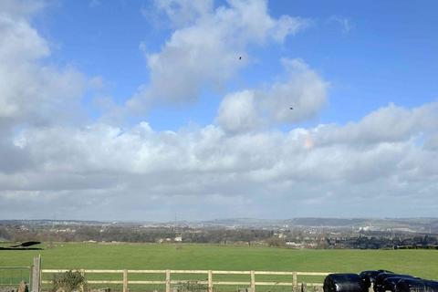 4 bedroom detached house for sale, Stainland Road, Stainland HX4