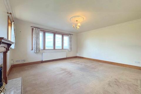 4 bedroom detached house for sale, Stainland Road, Stainland HX4