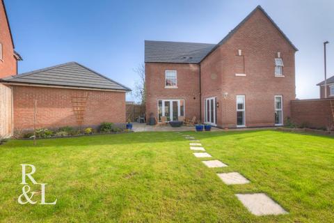 4 bedroom detached house for sale, Summers Road, Hugglescote, Coalville