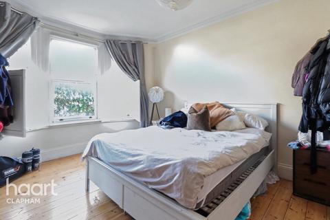 3 bedroom flat to rent, Aristotle Road, LONDON