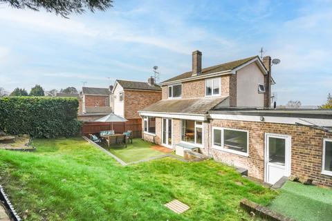 5 bedroom detached house for sale, Abbey Close, Newbury, Berkshire, RG14