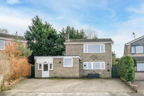 5 bedroom detached house for sale, Abbey Close, Newbury, Berkshire, RG14