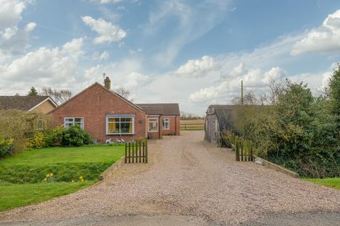 3 bedroom detached bungalow for sale, Hagnaby Lock, Stickney, Boston, PE22