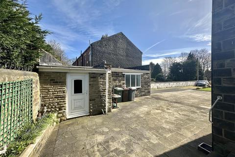 2 bedroom house for sale, Healds Road, Dewsbury