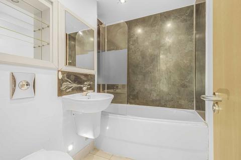 undefined, Millharbour, London E14
