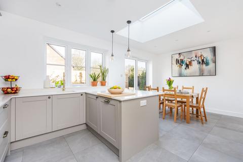 undefined, Station Hill, Itchen Abbas, SO21