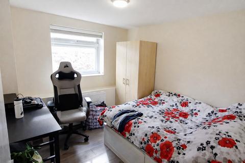 undefined, North Street, Romford, RM1