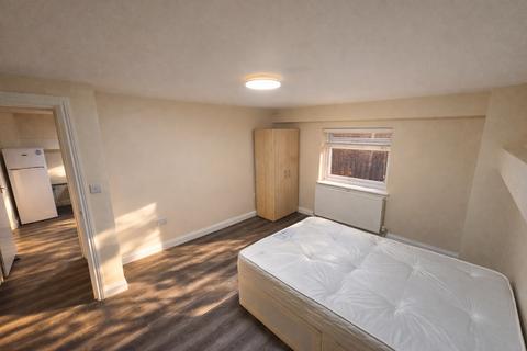 undefined, North Street, Romford, RM1