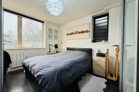 undefined, St. Johns Road, Isleworth, TW7