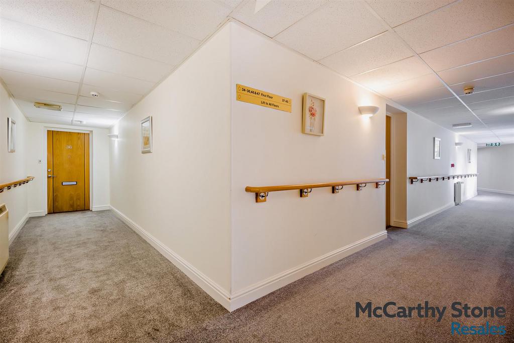 8681627-interior18-800.jpg