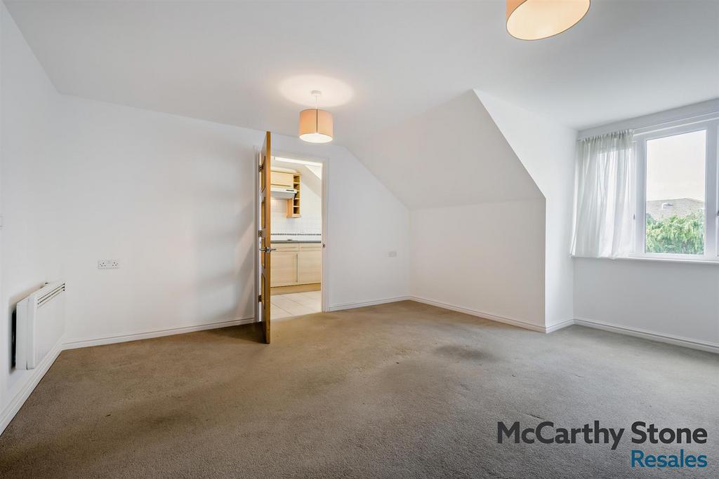 8681627-interior11-800.jpg