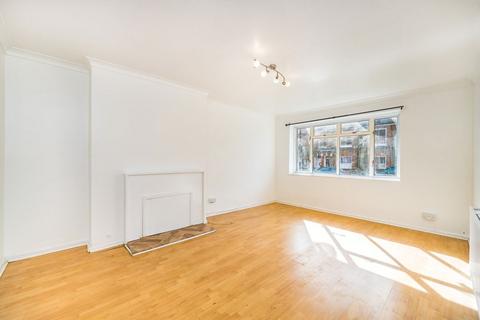 4 bedroom terraced house to rent, Pearscroft Road, London SW6