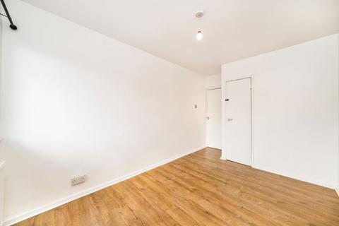 4 bedroom terraced house to rent, Pearscroft Road, London SW6