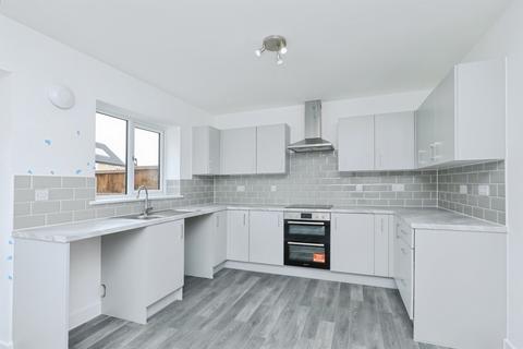 3 bedroom end of terrace house for sale, Greenwood Road, Rackheath, Norwich