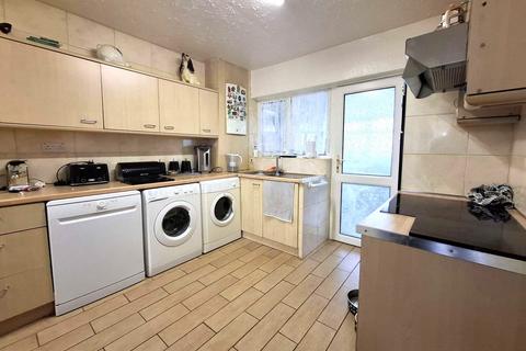 undefined, Dacre Road, Swindon SN3