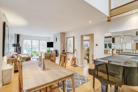 4 bedroom bungalow for sale, Robbery Bottom Lane, Oaklands, Welwyn, Hertfordshire, AL6