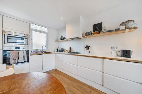 3 bedroom terraced house for sale, Copeland Road, London