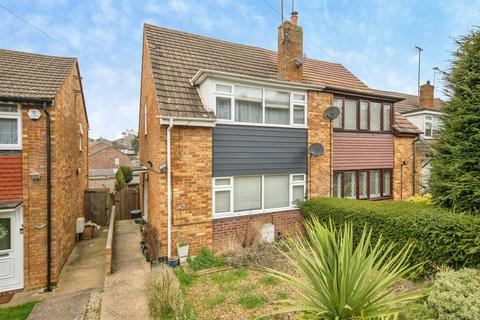 3 bedroom semi-detached house for sale - Hugh Dickson Road, Colchester