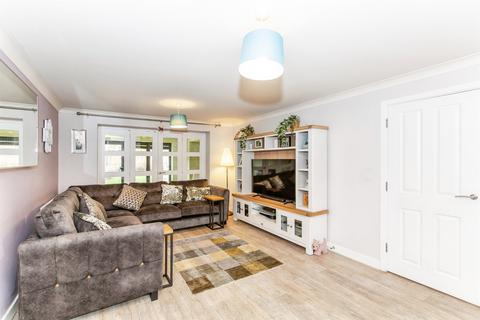4 bedroom detached house for sale, Kingfisher Road, Thrapston, Kettering