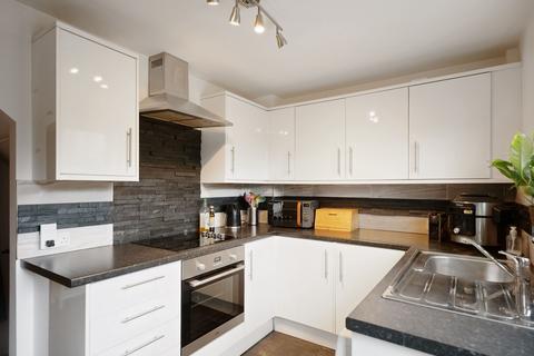 2 bedroom end of terrace house for sale, Poole BH17