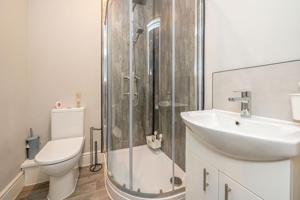 Ensuite