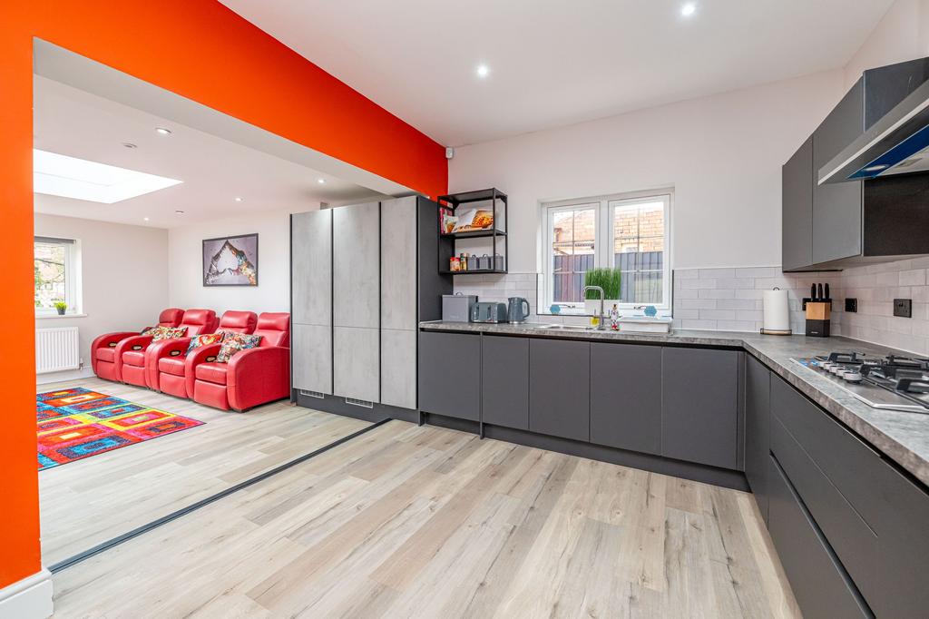 Kitchen/Diner/Family Room